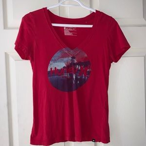 Red Hurley short leave shirt